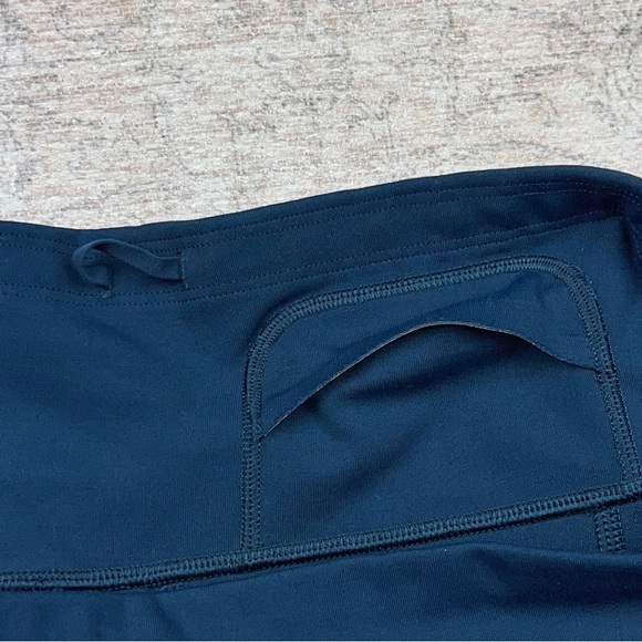 Athleta All In Crop - Picture 4 of 6